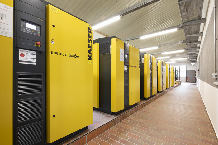 Ahorro con los sopladores de tornillos EBS de KAESER.